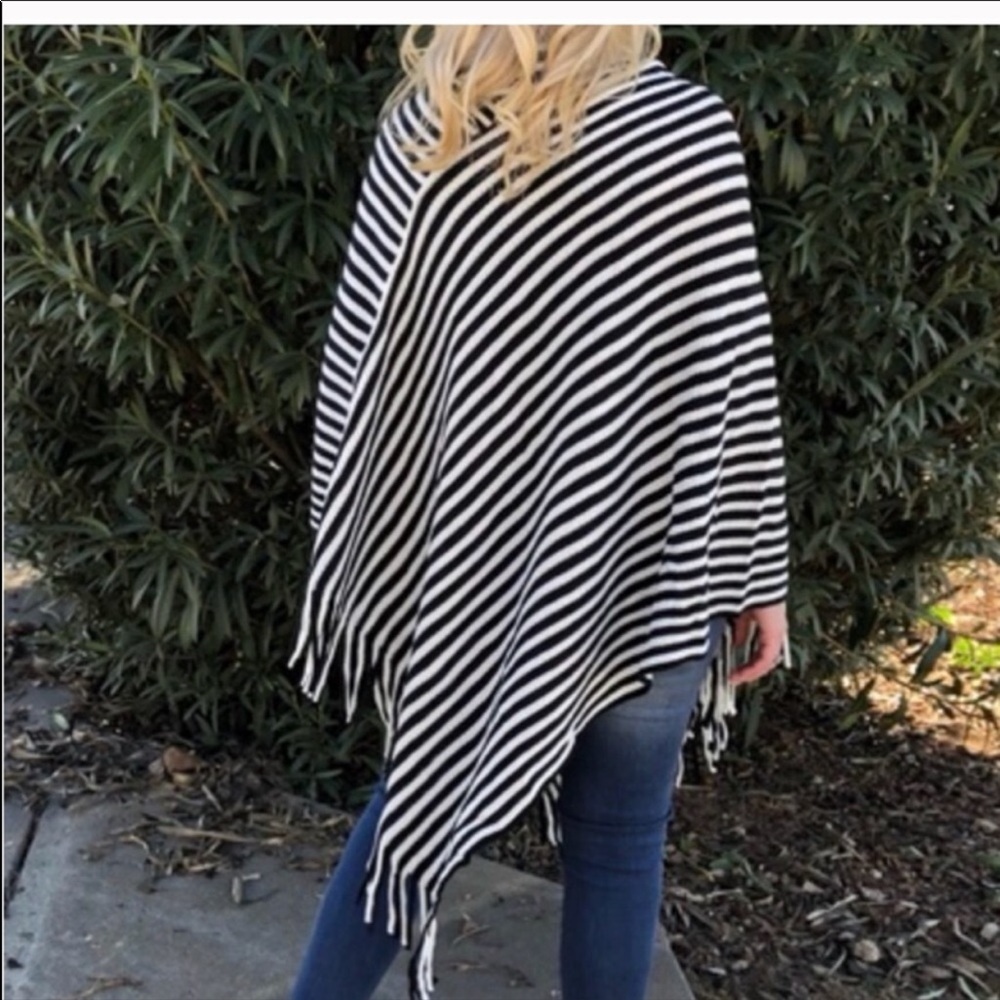 Striped Tassel Fringe Poncho Wrap Scarf - Picture 3 of 5